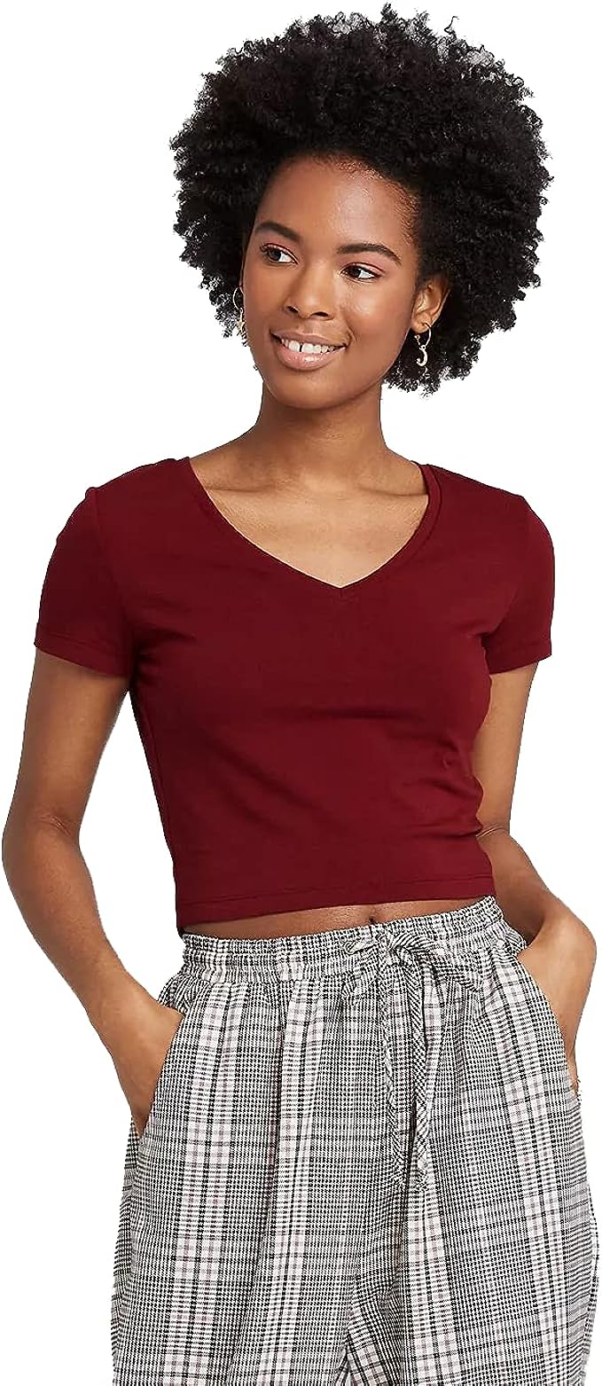 3 Pack Wild Fable Women's Short Sleeve V-Neck Cropped T-Shirt -Medium