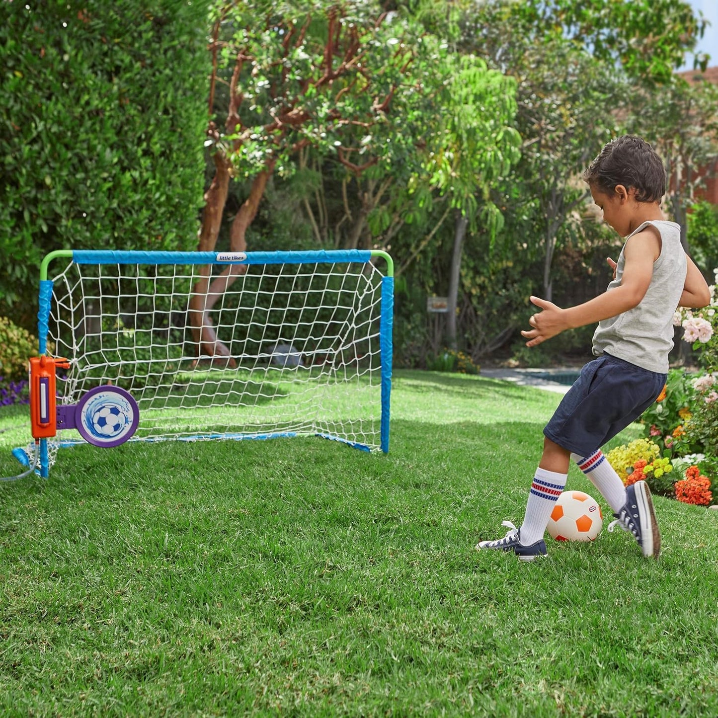 Little Tikes 2-in-1 Water Soccer/Football Sports Game with Net, Ball & Pump